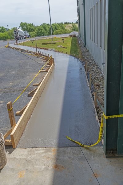 Cost of Concrete Sidewalk Paving in North Richland Hills
